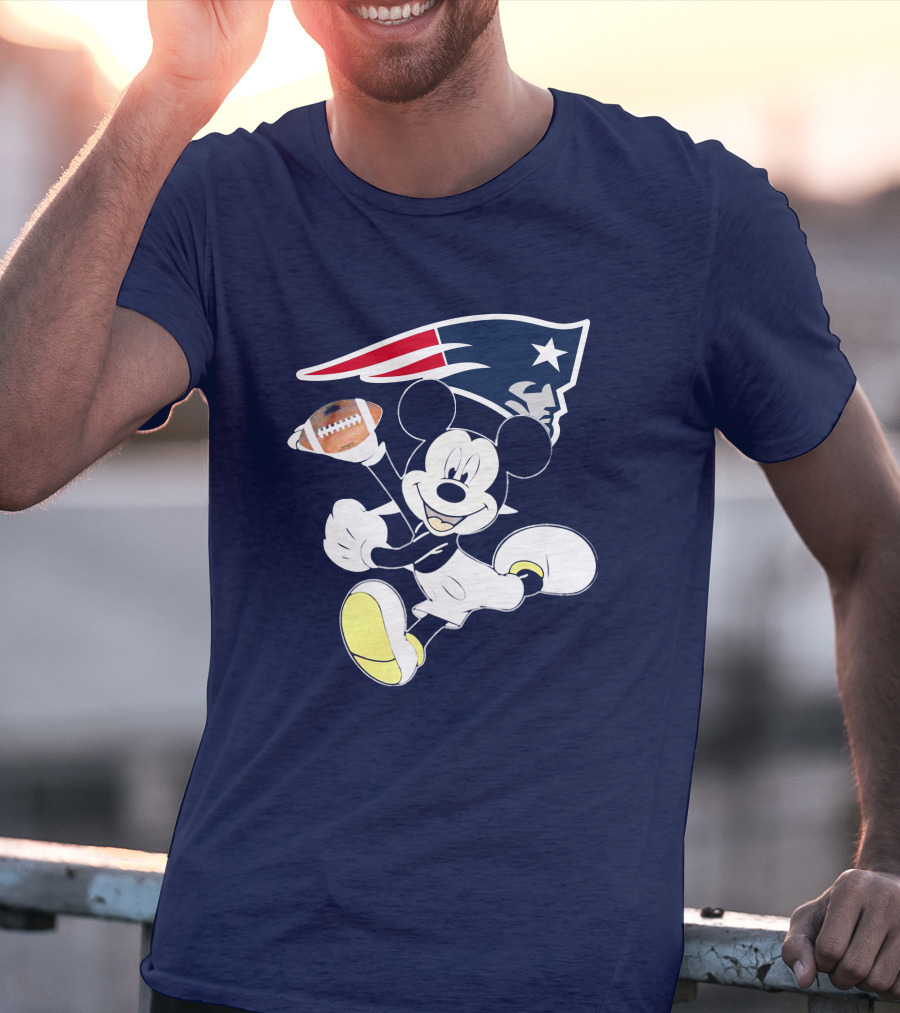 Mickey Patriots Football Fan Crossover With Iconic New England T-Shirt