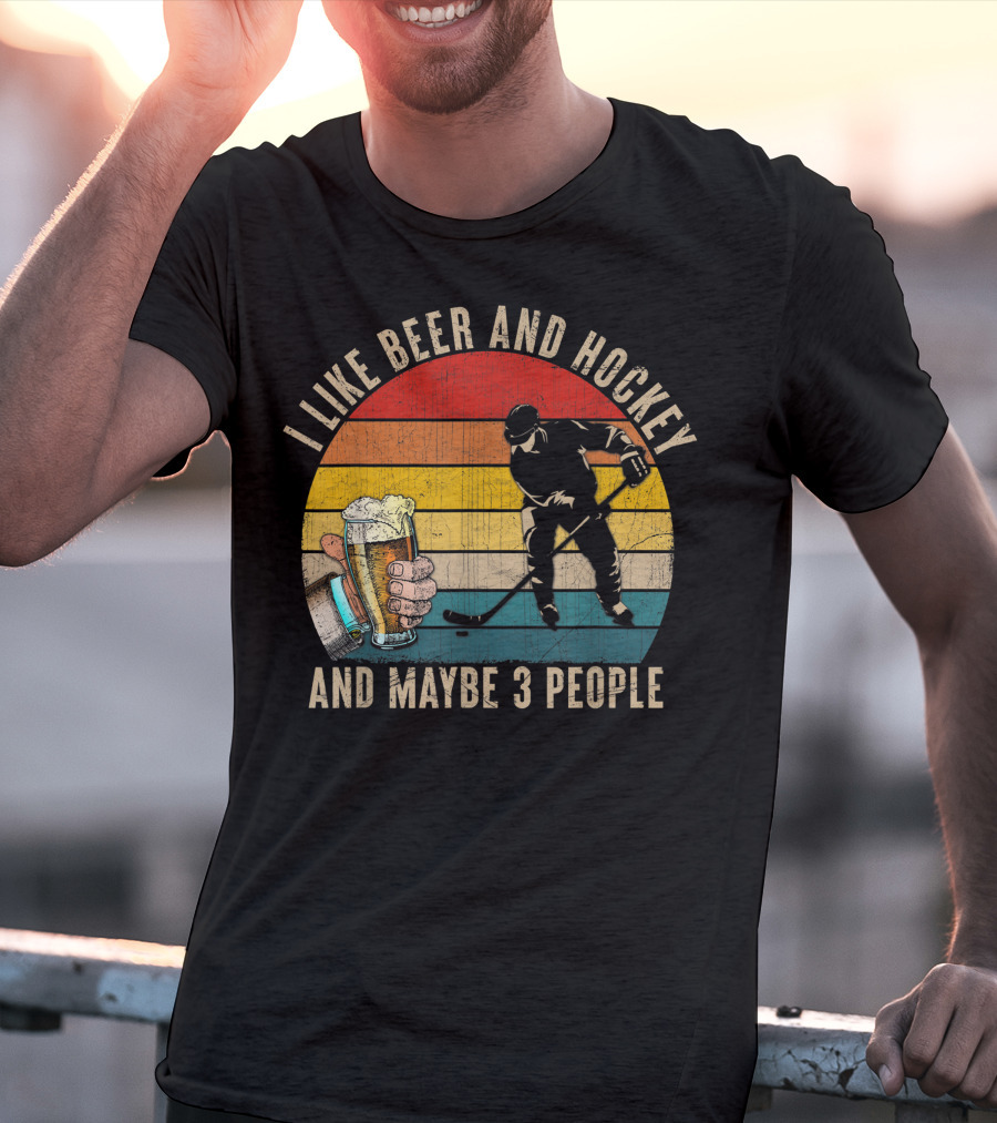 I Like Beer And Hockey And Maybe 3 People Vintage Retro T-Shirt