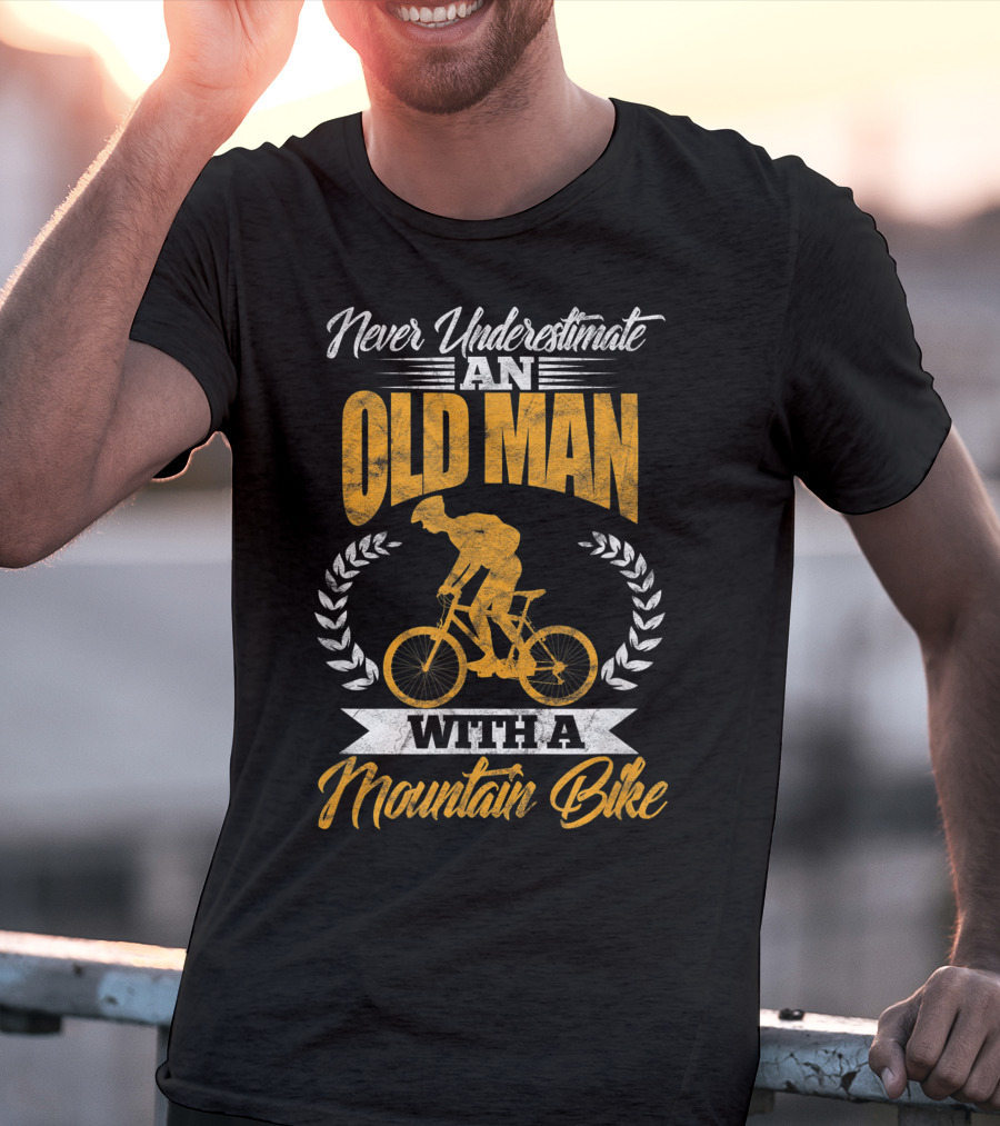 Never Underestimate An Old Man With A Mountain Bike MTB T-Shirt