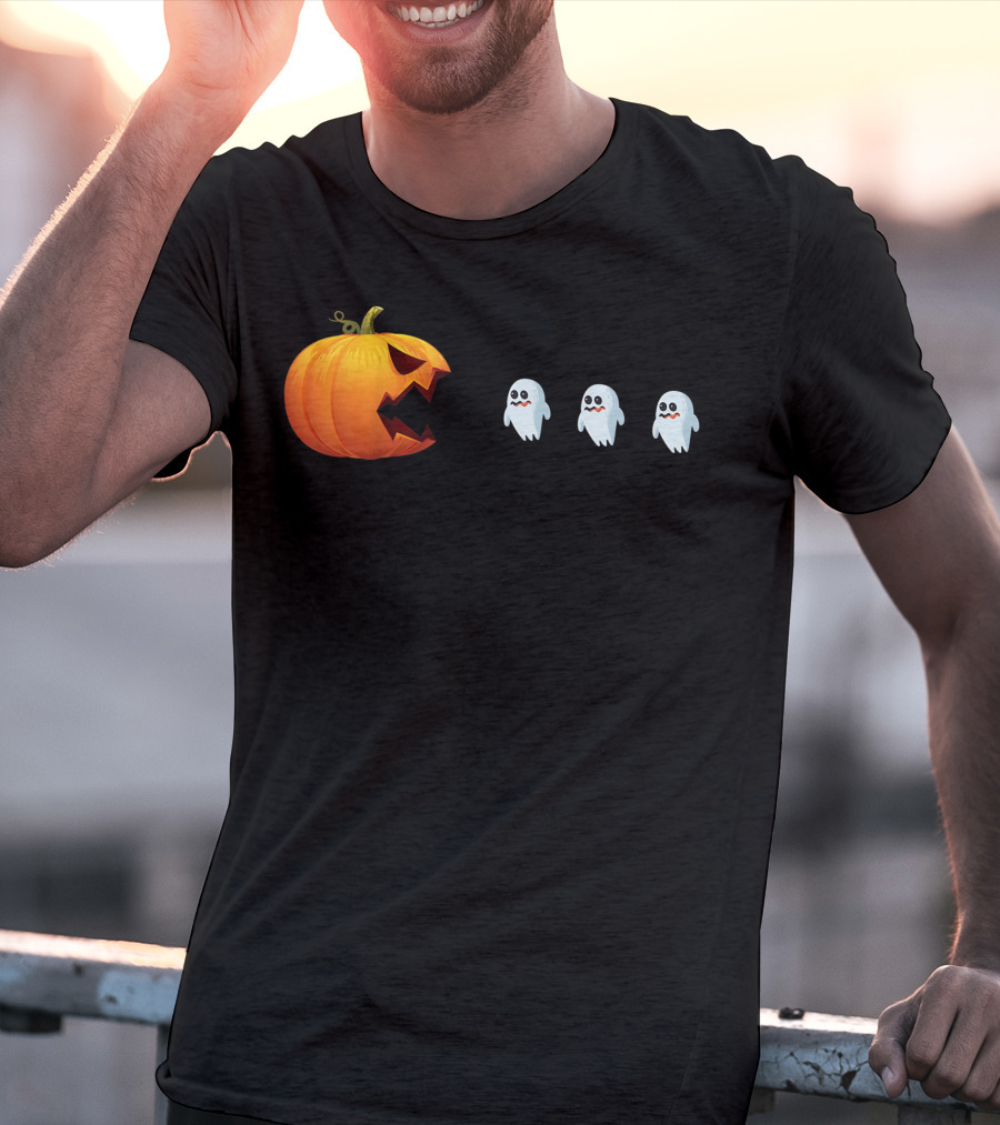 Halloween Jackolantern Chasing Ghosts Pumpkin Ghost Hunter T-Shirt