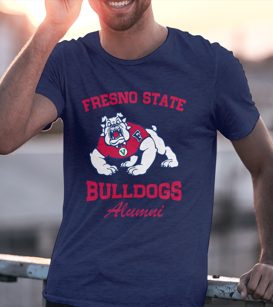 Fresno State Bulldogs Alumni Bulldog Mascot T-Shirt