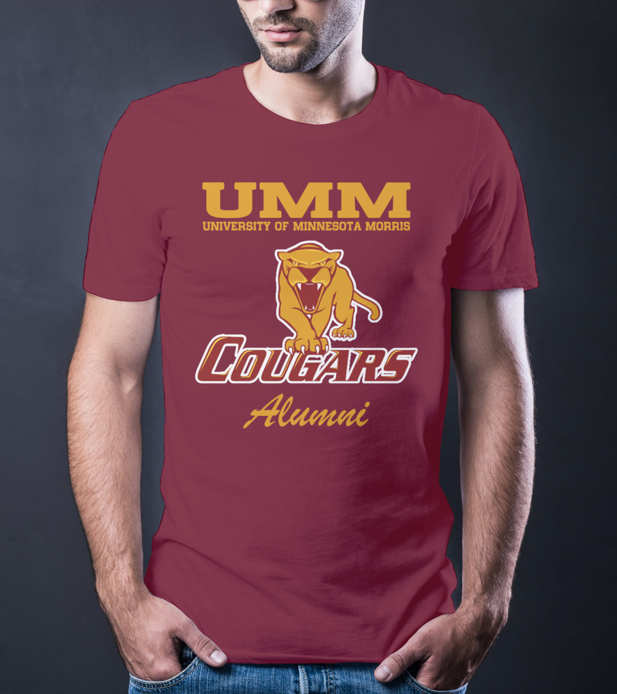 UMM University Of Minnesota Morris Cougars Alumni T-Shirt