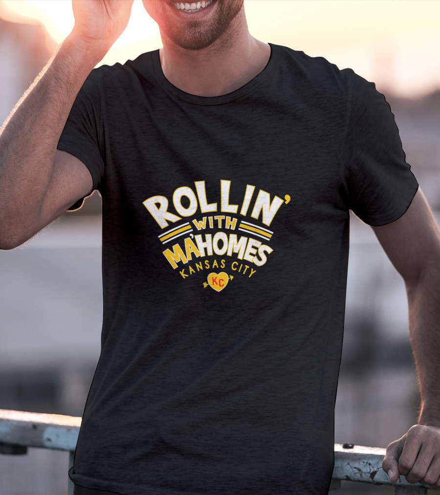 Kansas City Rollin' With Mahomes Chiefs T-Shirt