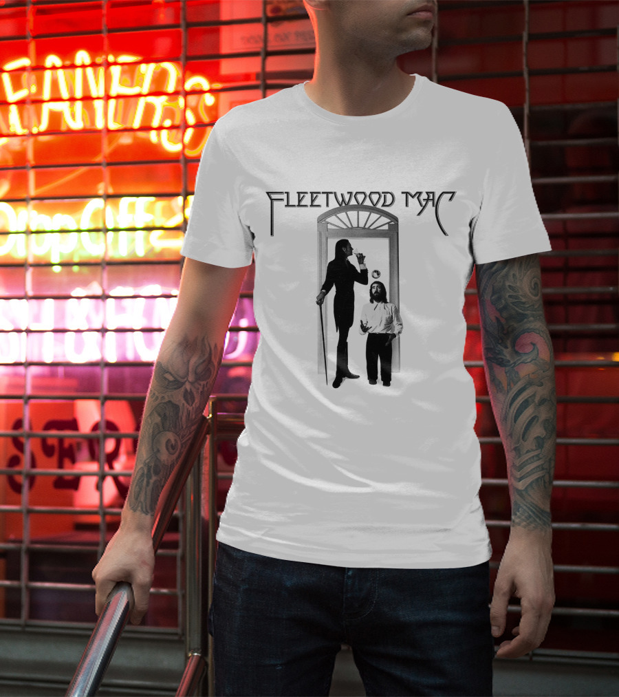Fleetwood Mac Vintage Style Photographic Doorway Scene T-Shirt