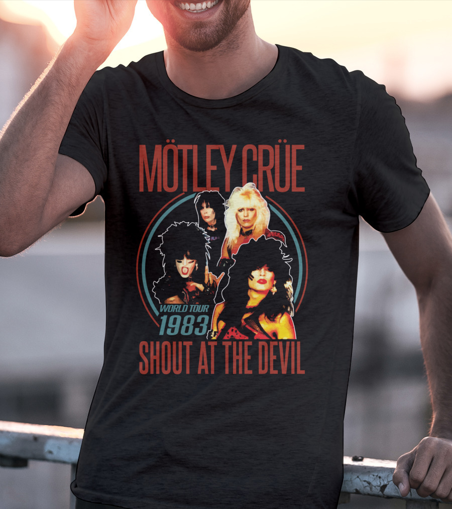 Mötley Crüe Shout At The Devil World Tour 1983 T-Shirt