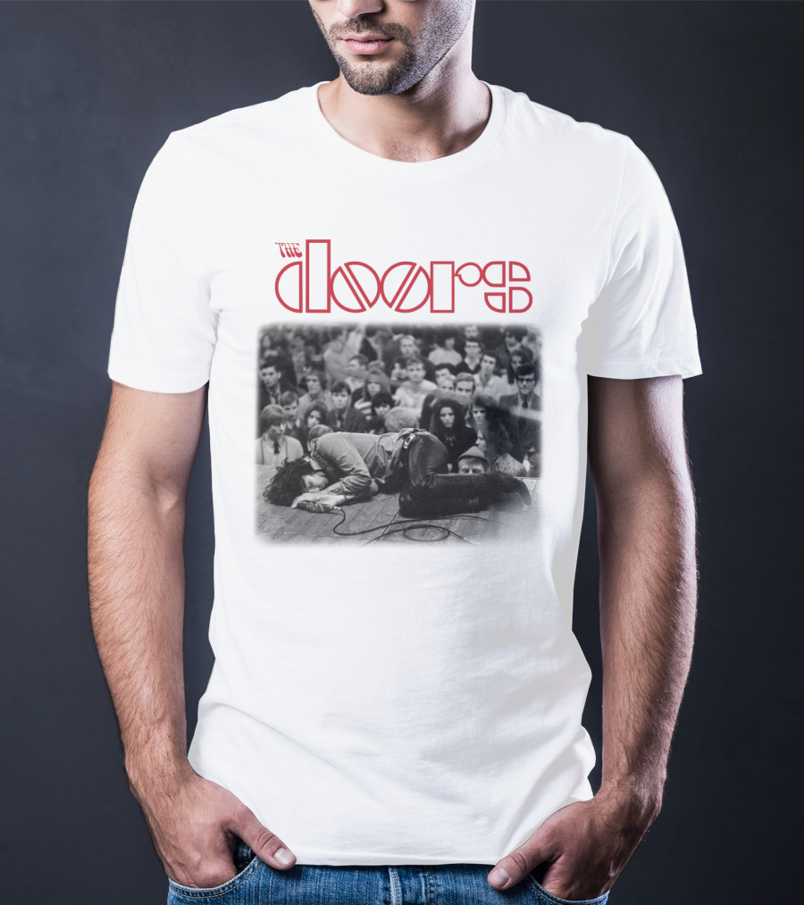 The Doors Vintage Concert Photography Black And White Crowd Scene T-Shirt