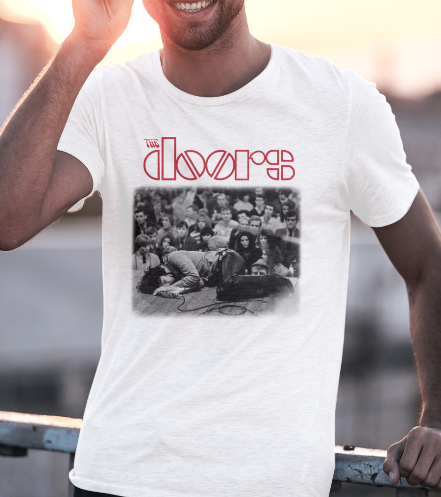 The Doors Vintage Concert Photography Black And White Crowd Scene T-Shirt