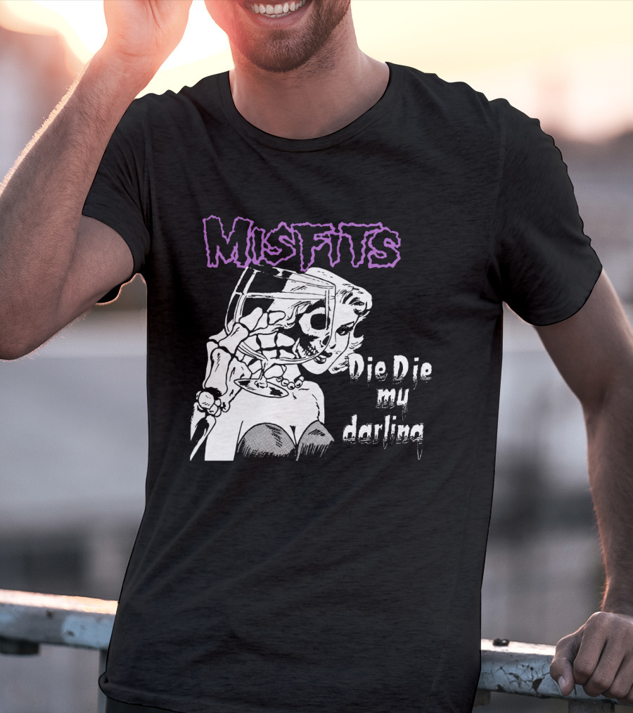 Misfits Die Die My Darling Vintage Comic Style Artwork T-Shirt
