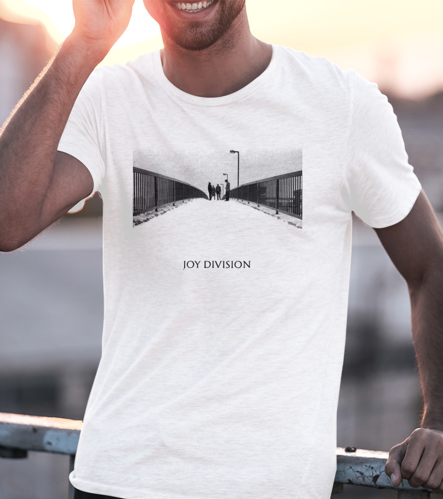 Joy Division Unknown Pleasures Bridge Scene T-Shirt