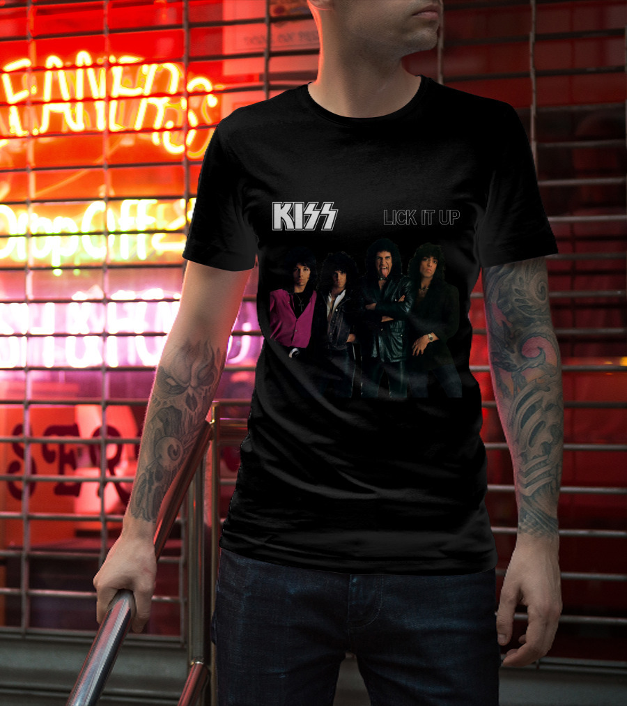 Kiss Lick It Up Album Cover Vintage 80S Rock Band T-Shirt