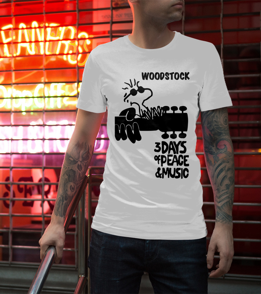 Woodstock 3 Days Of Peace & Music Ws69 T-Shirt