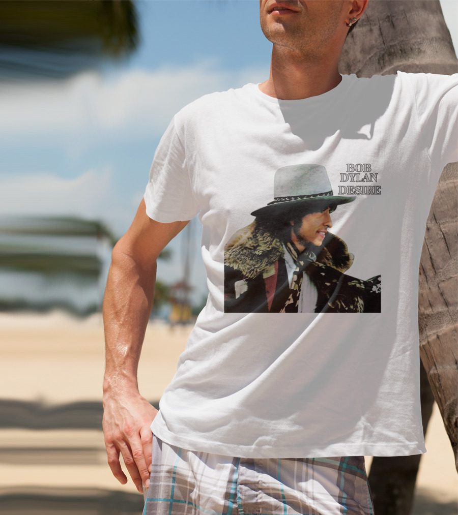 Bob Dylan Desire Album Cover With Fur Coat And Hat T-Shirt