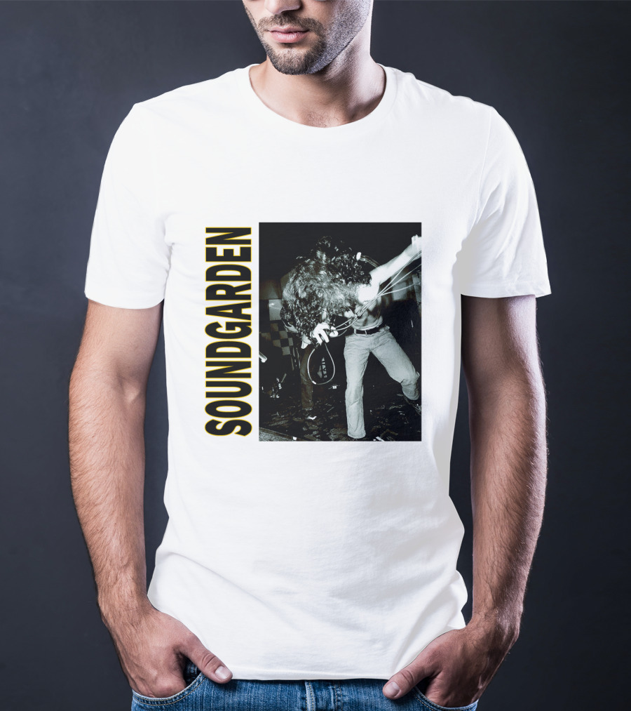 Soundgarden Live Performance Photo Vintage Style T-Shirt