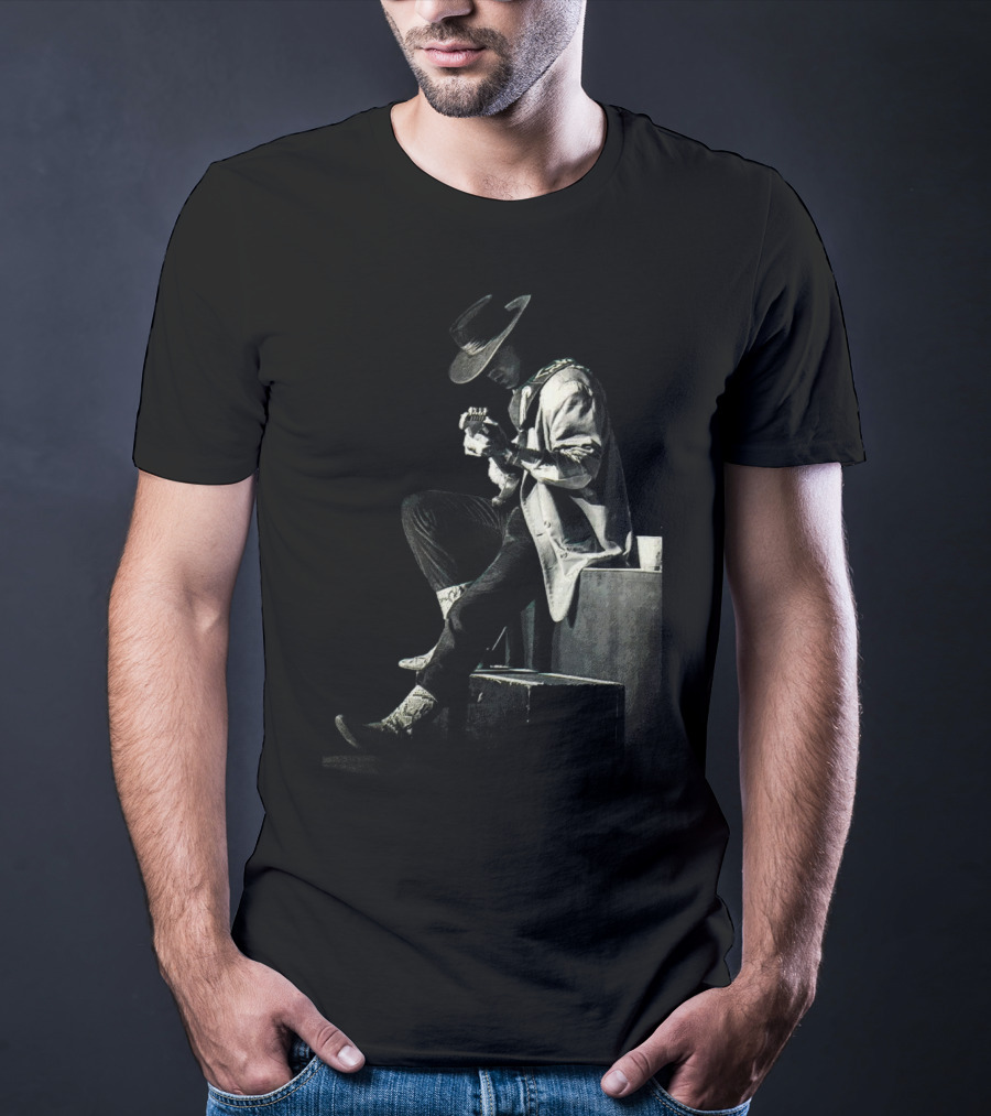 Guitar Icon Vintage Style T-Shirt