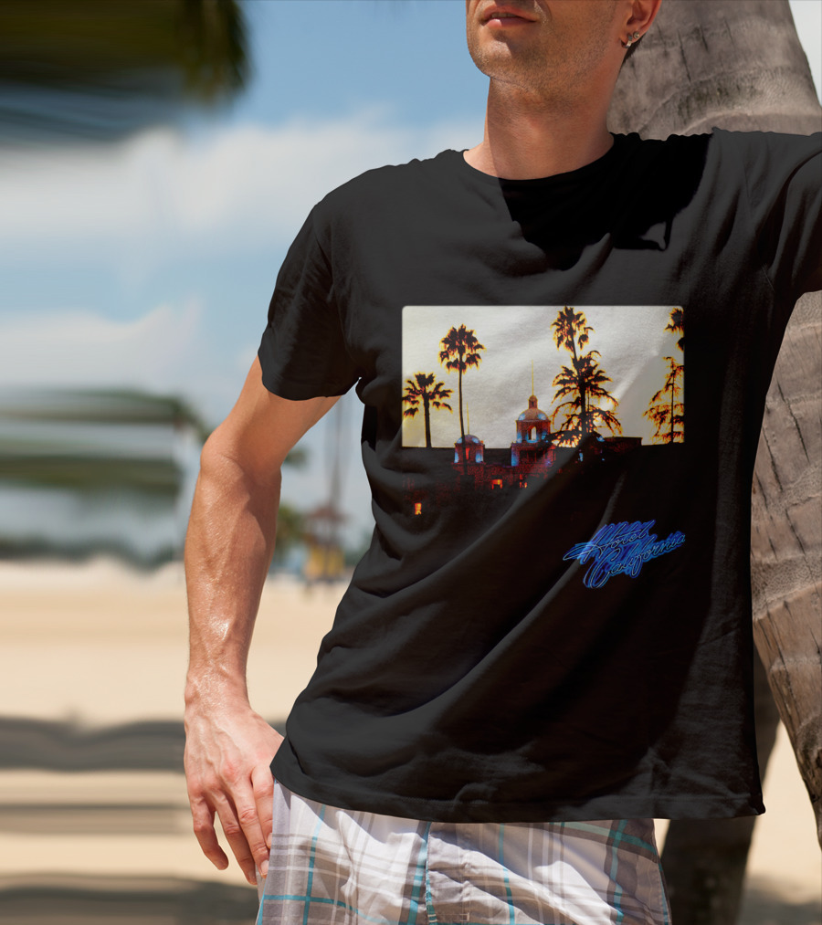 Hotel California Night Scene With Palm Trees And Neon Style T-Shirt