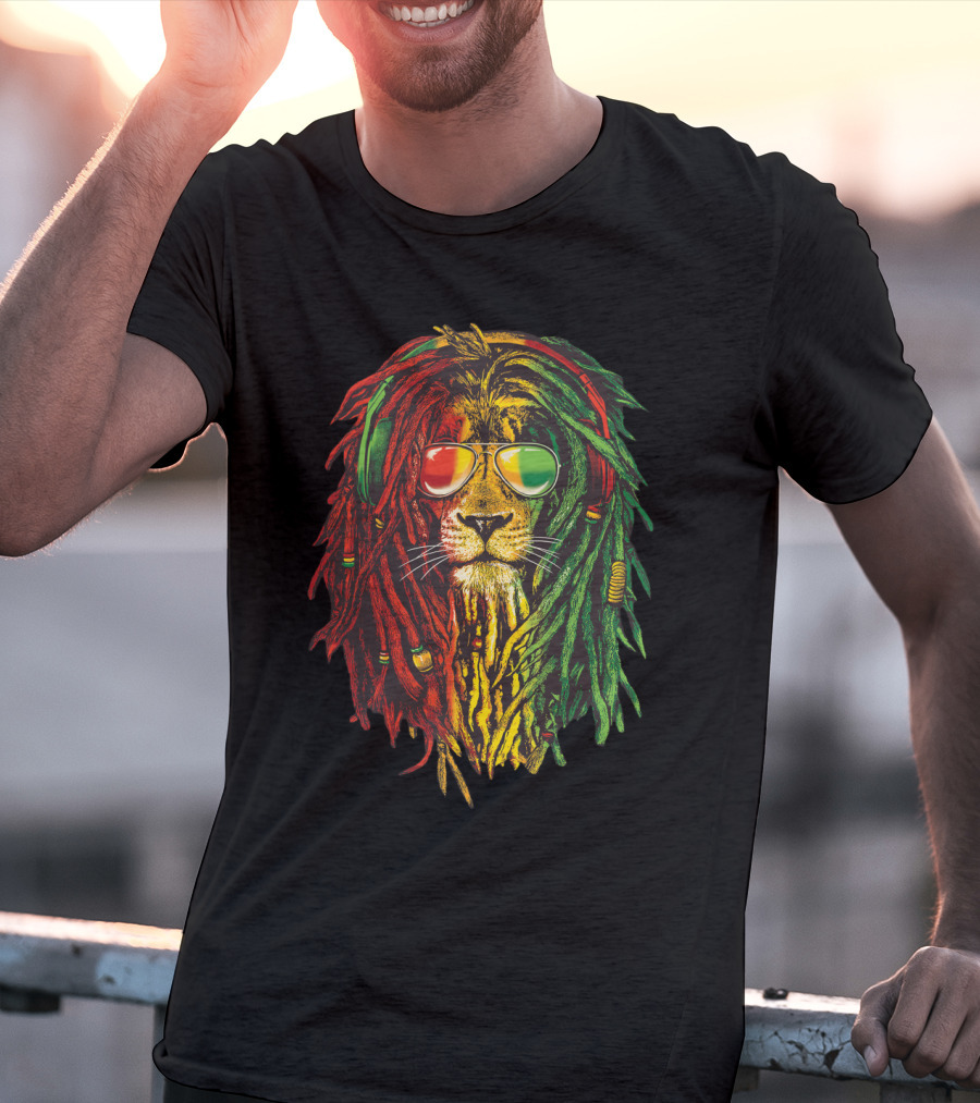 Lion With Rasta Colors And Sunglasses T-Shirt