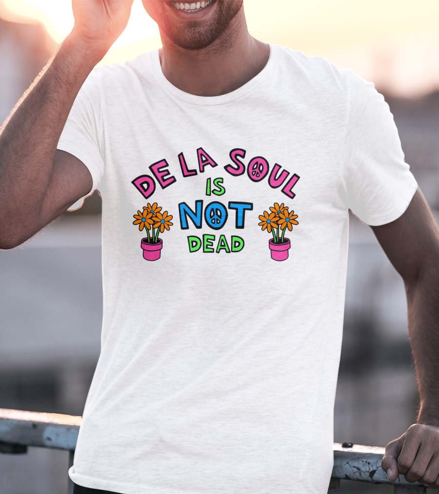 De La Soul Is Not Dead Peace Symbol And Flowers T-Shirt