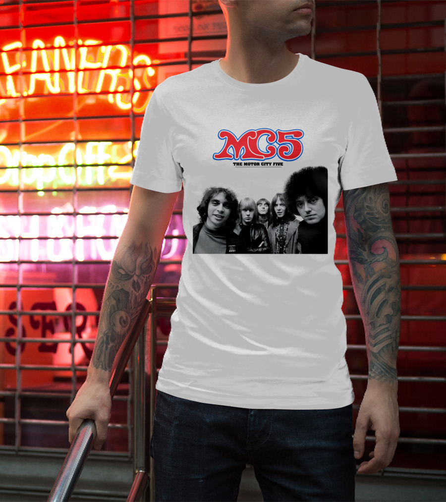 Mc5 The Motor City Five Band Retro Group Photo T-Shirt