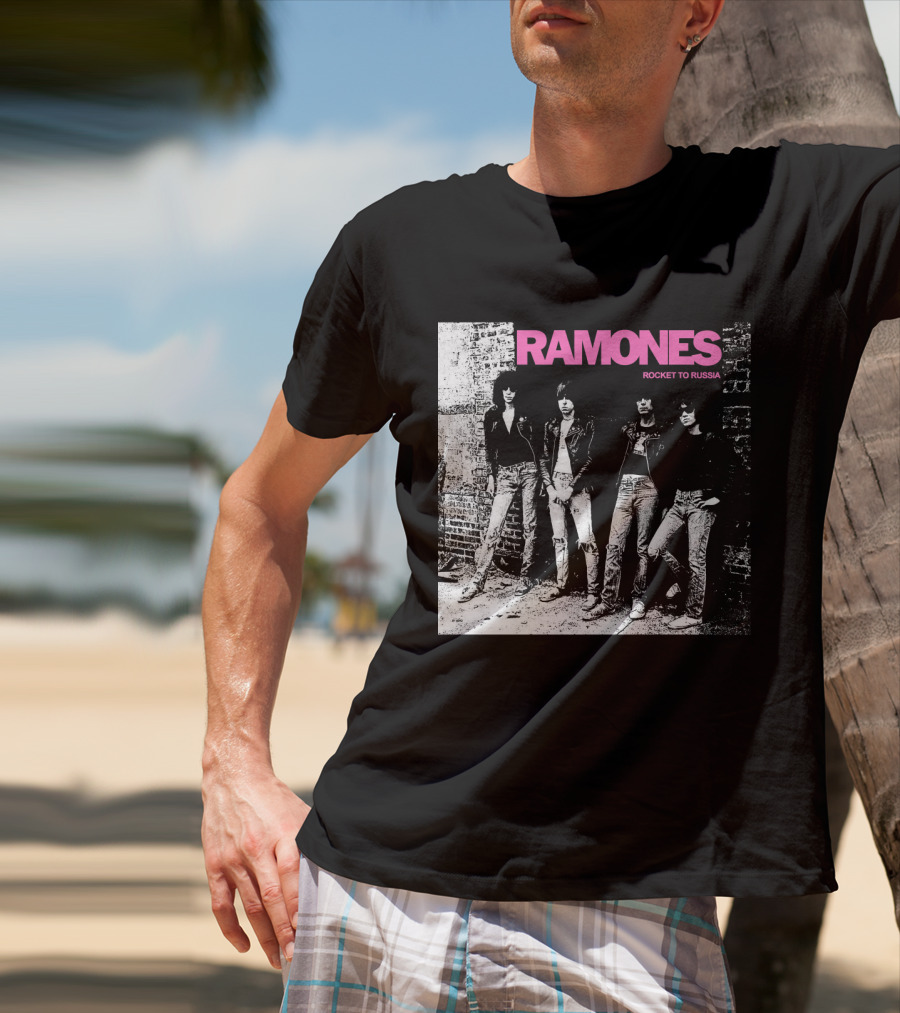 Ramones Rocket To Russia Band Photo Album Cover T-Shirt