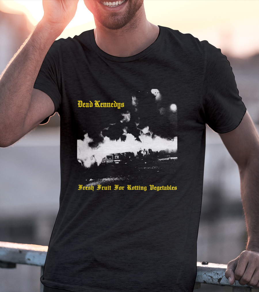 Dead Kennedys Fresh Fruit For Rotting Vegetables Burning Cars Scene T-Shirt