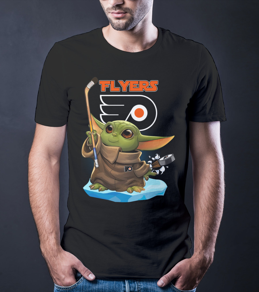 Philadelphia Flyers Baby Yoda With Hockey Stick And Puck T-Shirt