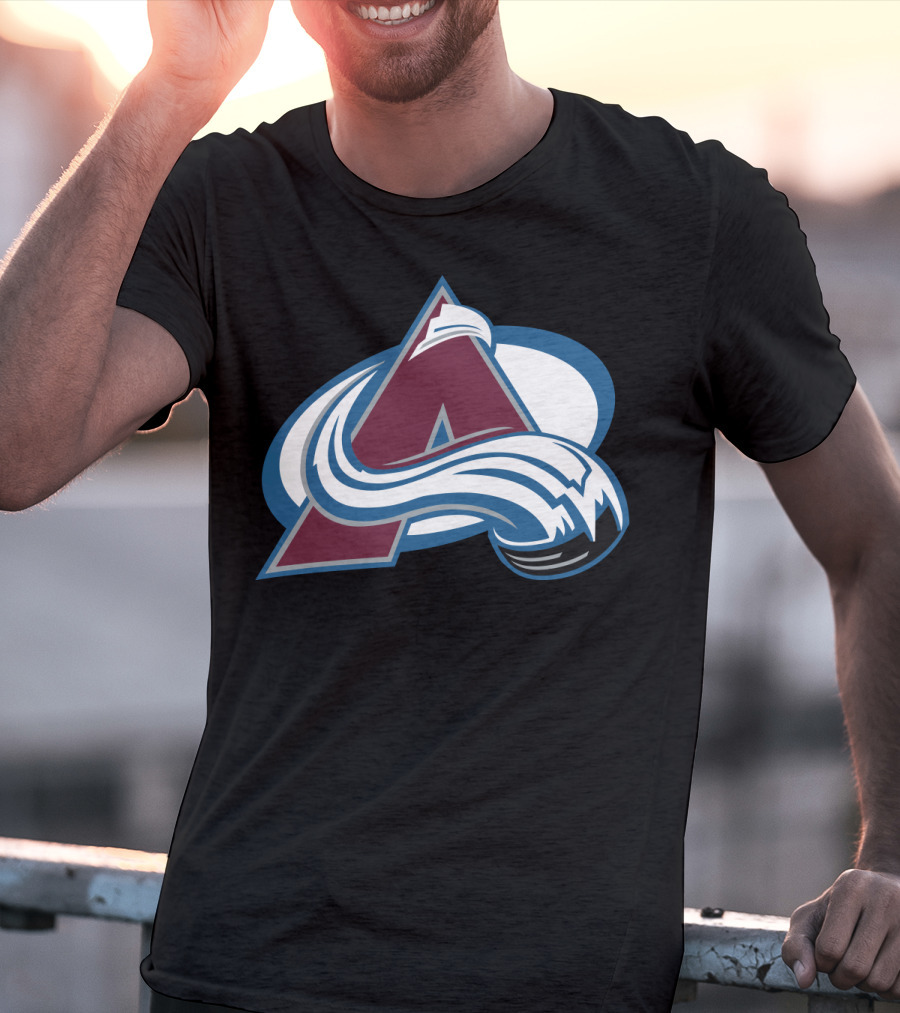 Colorado Avalanche NHL Team Logo Emblem T-Shirt