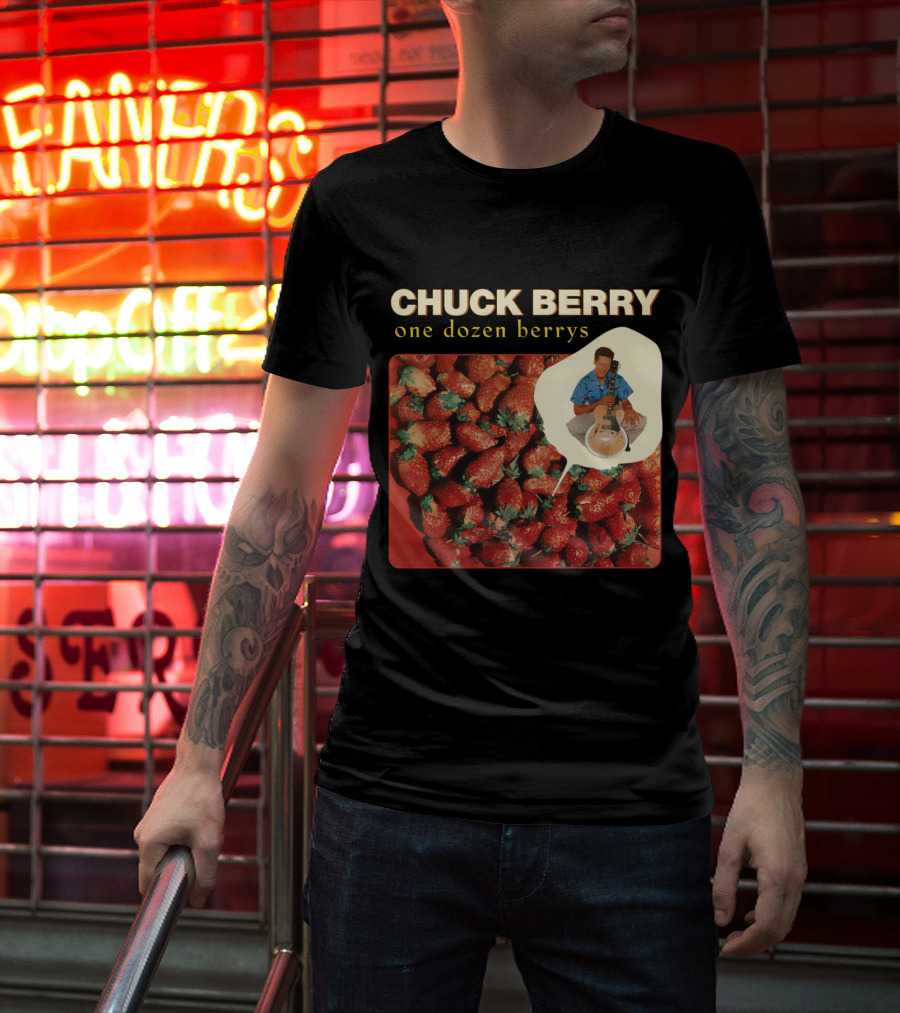 CHUCK BERRY One Dozen Berrys CBR 09 Strawberry Collection T-Shirt