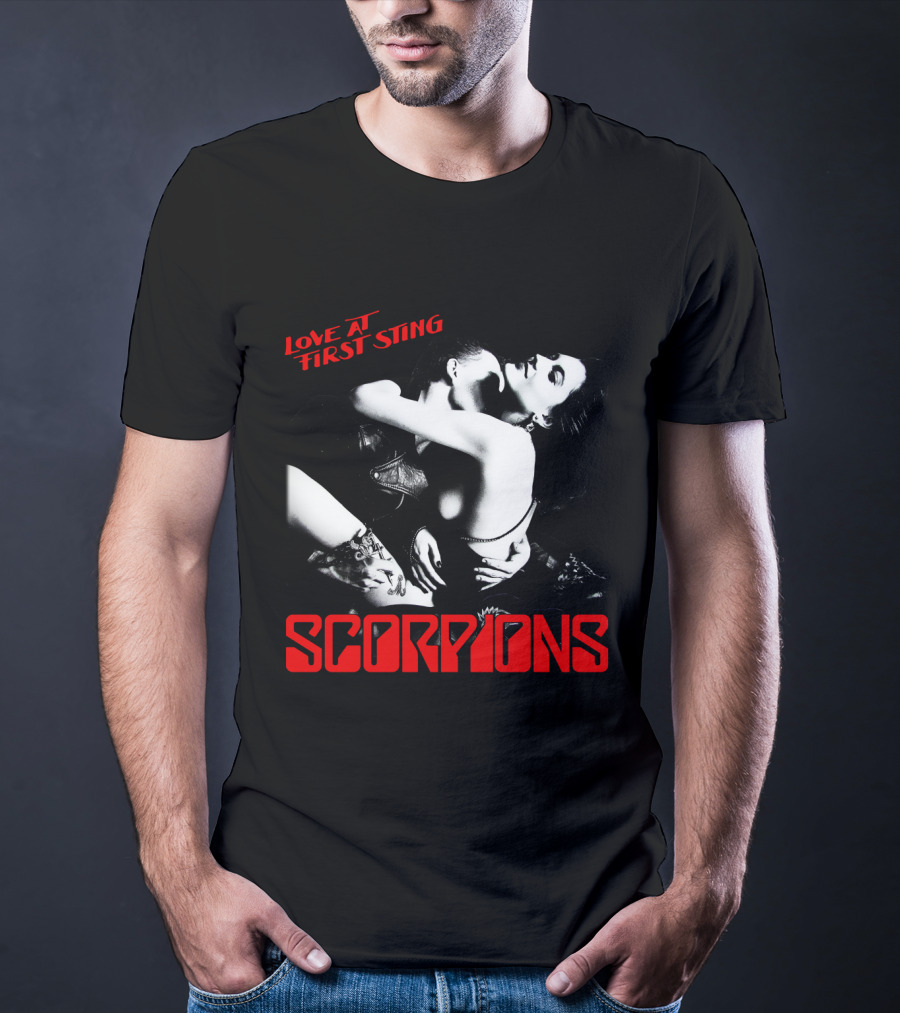 Scorpions Love At First Sting Romantic Embrace T-Shirt