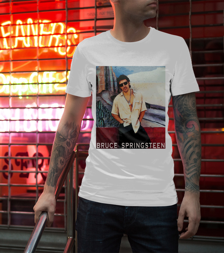 Bruce Springsteen Retro Sunglasses Style Music Legend T-Shirt