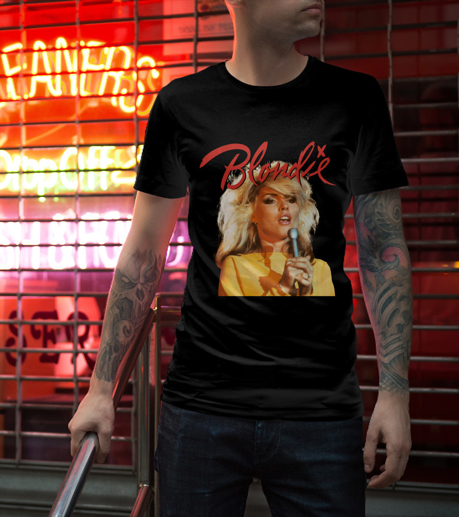Blondie Vintage Style Concert Photo With Bold Name T-Shirt