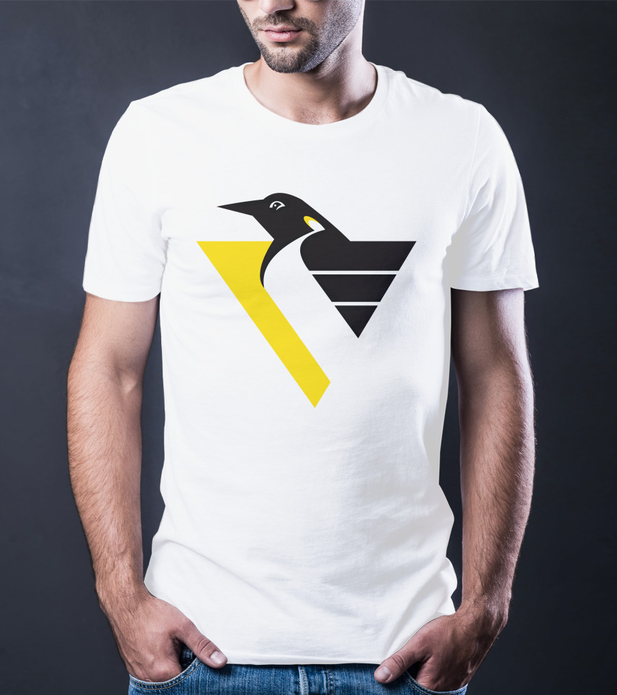 Pittsburgh Penguins Retro Penguin Triangles T-Shirt