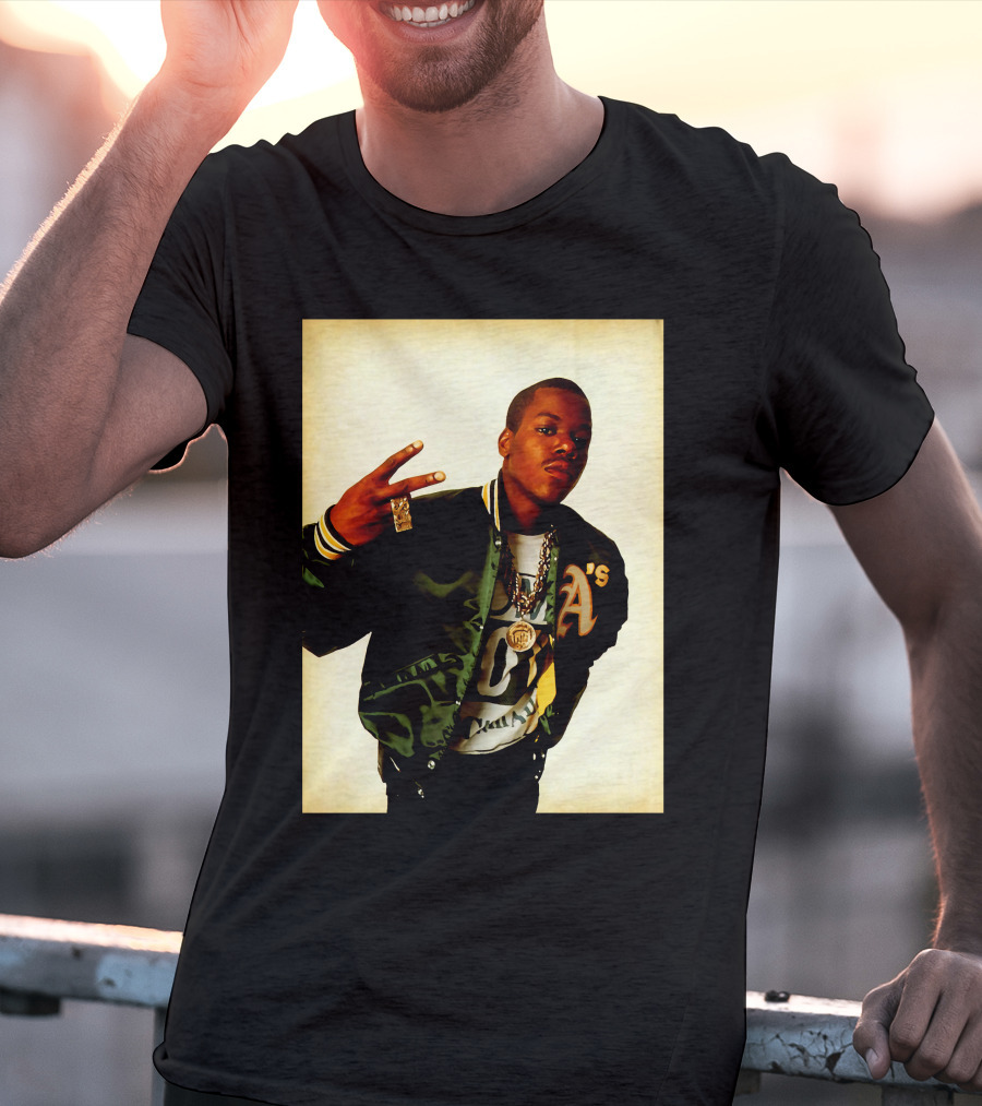 A's Jacket And Chain Style Tsh T-Shirt