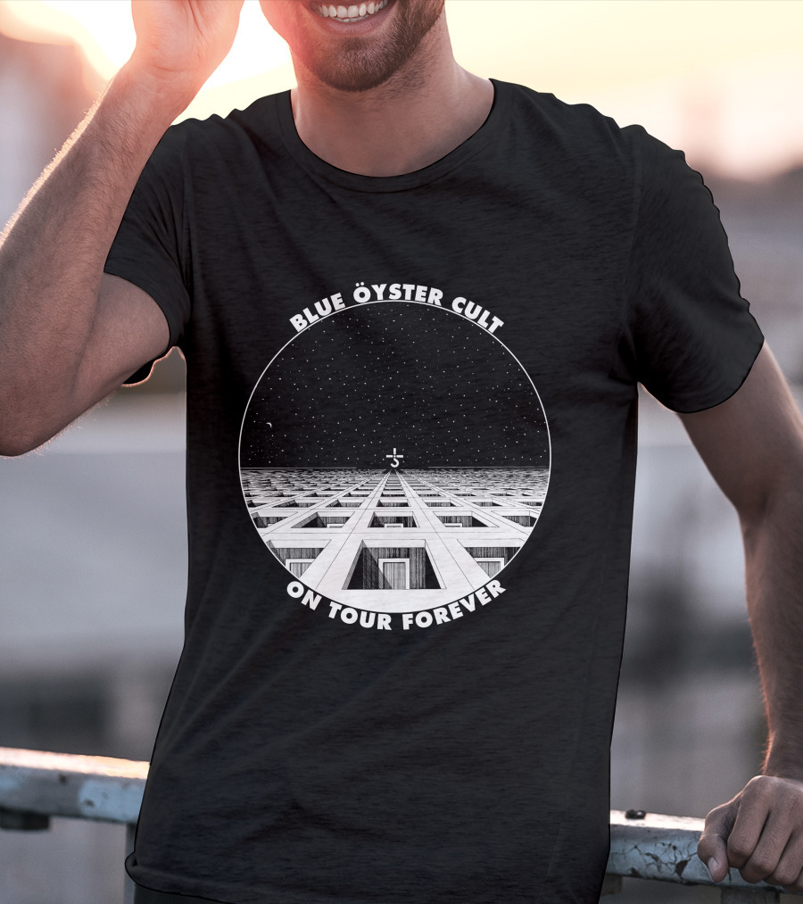 Blue Öyster Cult On Tour Forever T-Shirt