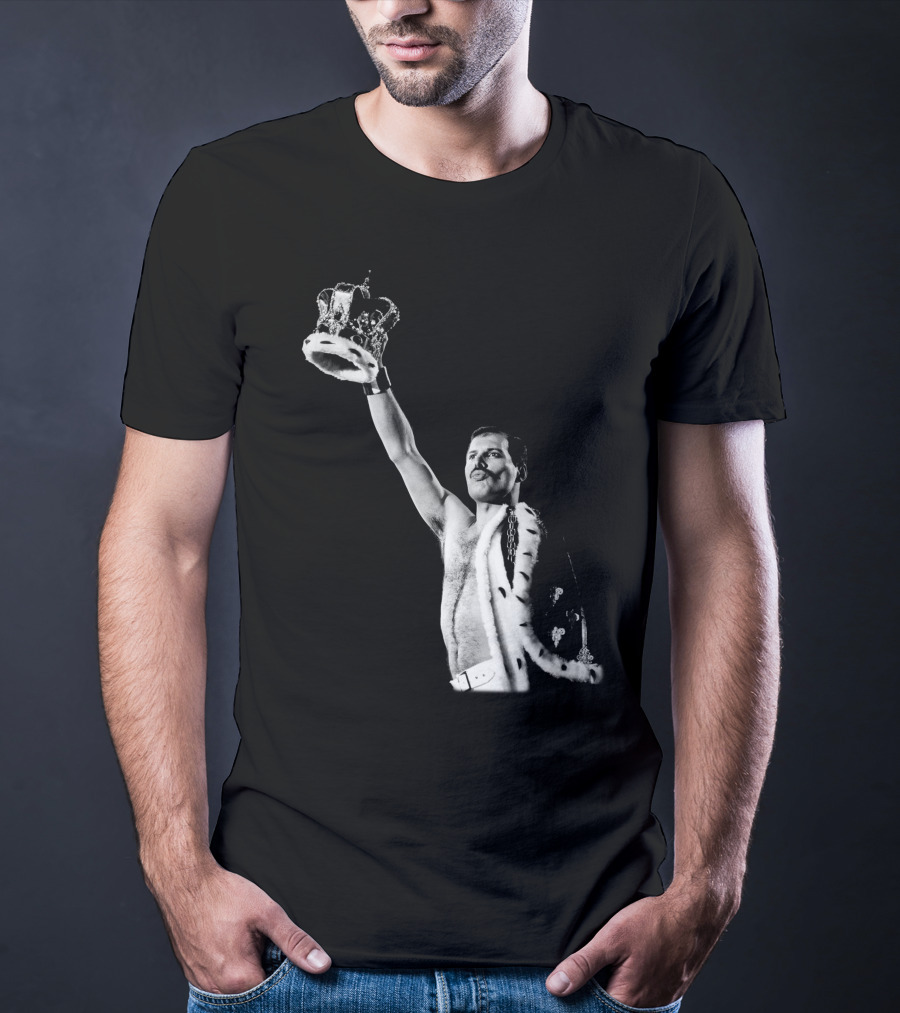 Qun Freddie Mercury Raising Crown Iconic Moment T-Shirt