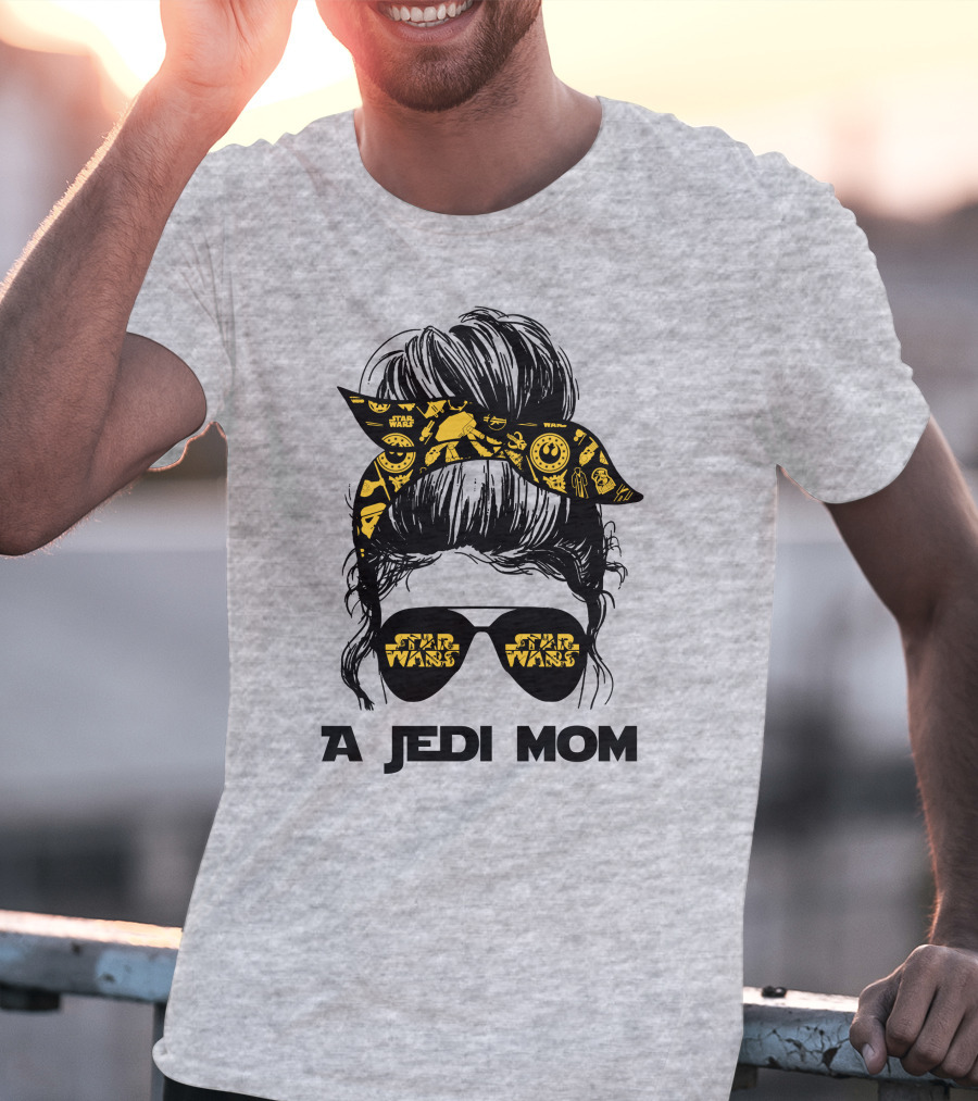 A Jedi Mom Star Wars T-Shirt