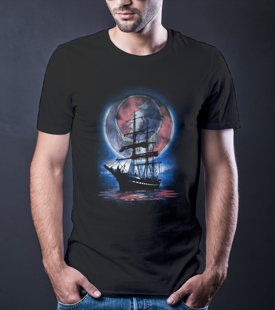 Grateful Dead Ship Of Fools Skull And Lightning Moon Ocean Scene T-Shirt