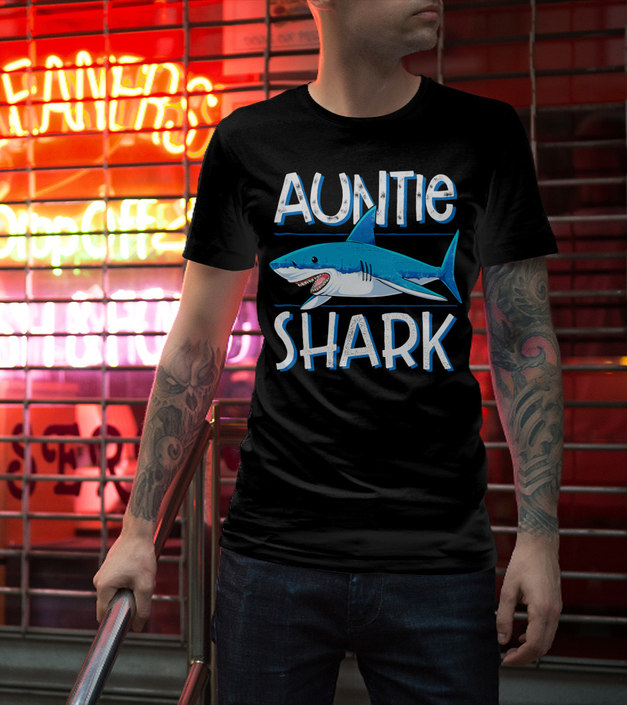Auntie Shark Family Matching Aunt Women Jawsome Blue Shark Cartoon T-Shirt