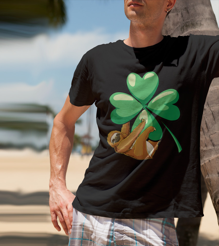 Sloth Hugging Shamrock St Patricks Day Women Girls Lucky Charm T-Shirt