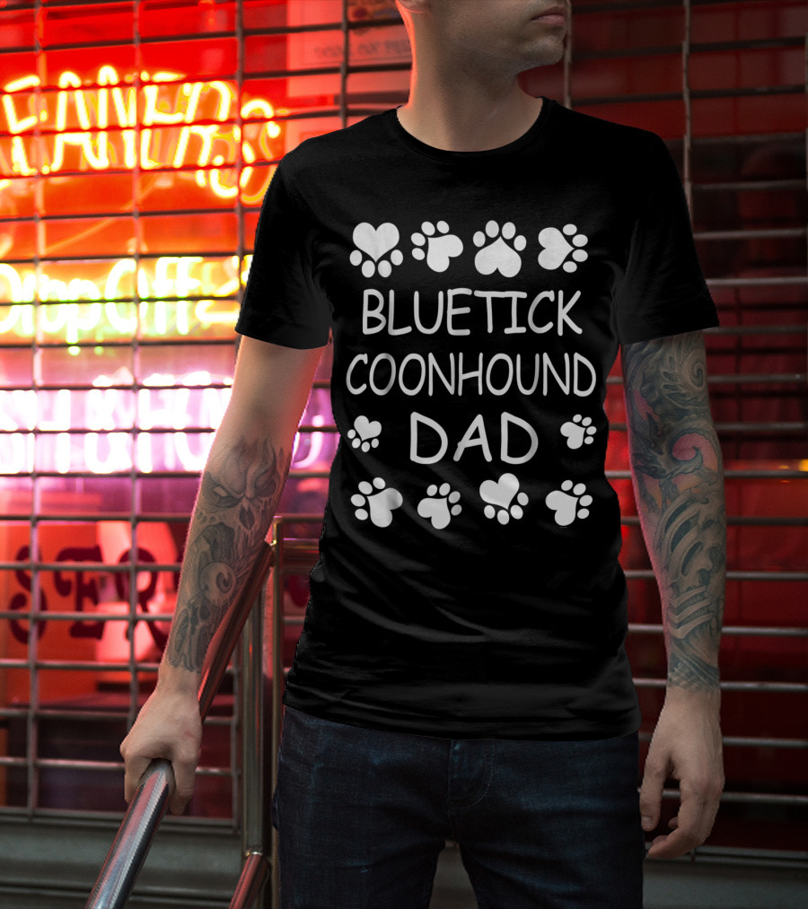 Bluetick Coonhound Dad Paw And Heart Love T-Shirt