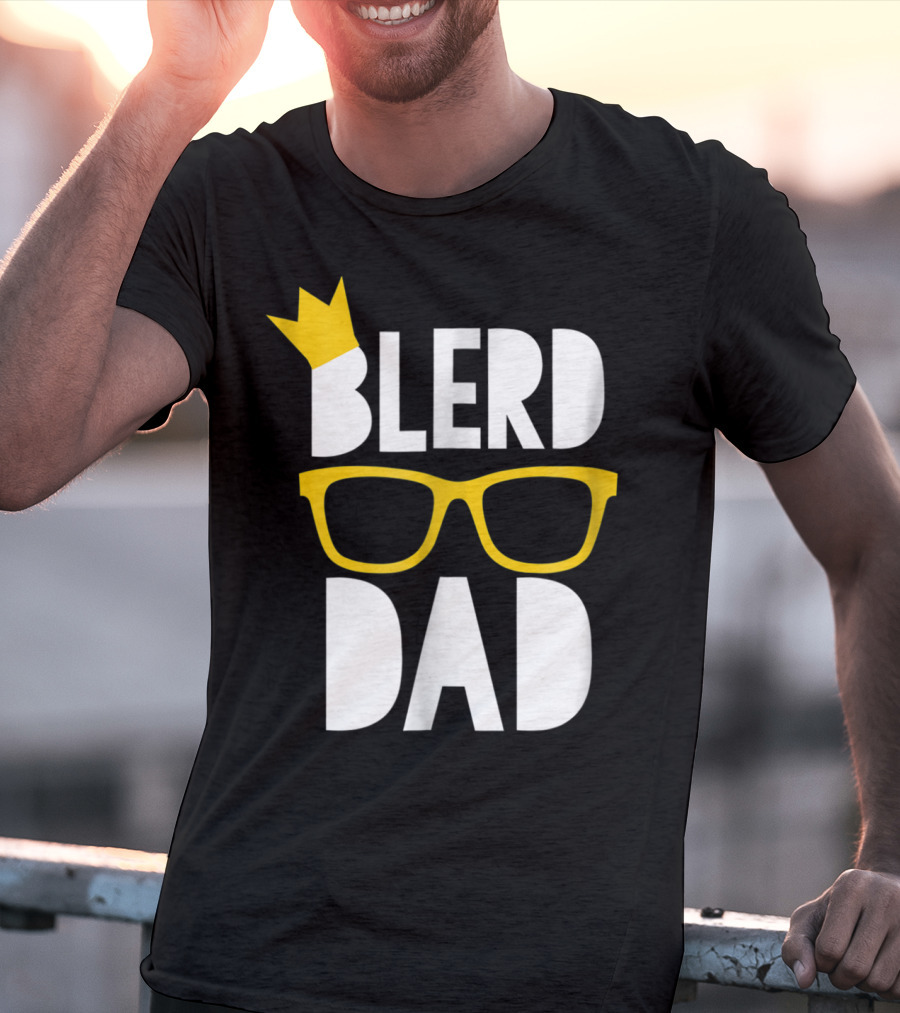 Blerd Dad Yellow Geeky Glasses Crown Black Nerd Dad T-Shirt