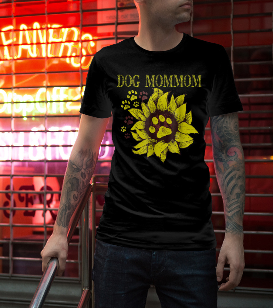 Dog Mommom Sunflower Paw Prints T-Shirt