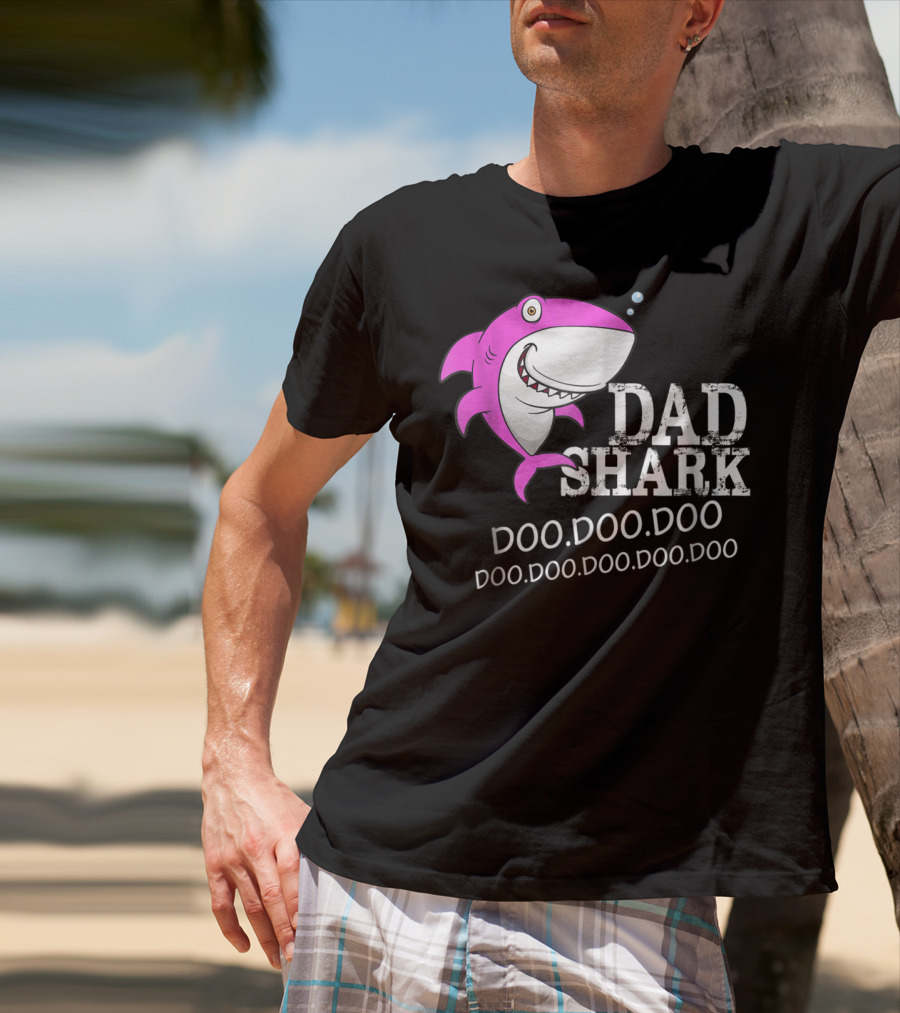 Dad Shark Doo Doo Doo Halloween Christmas Family Shark T-Shirt