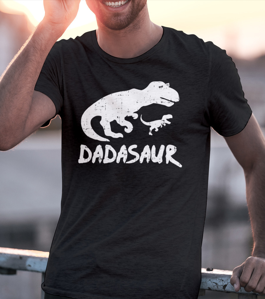 Dadasaur Funny TRex Dinosaur Dad Dadasaurus T-Shirt