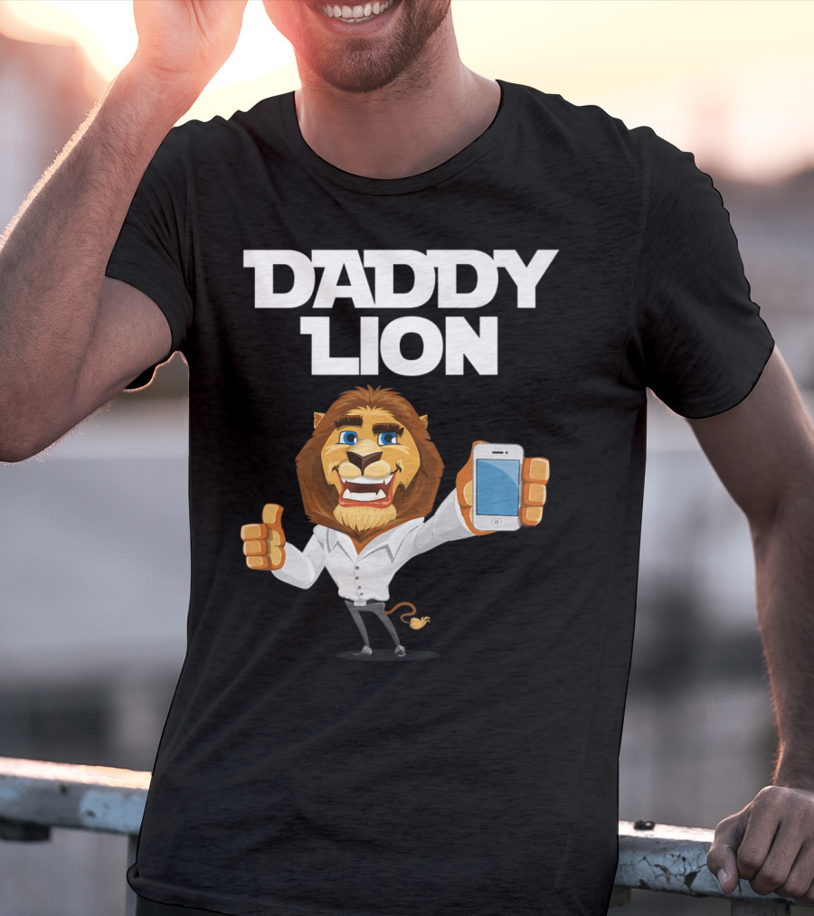 Daddy Lion Daddy Dad Lion Thumbs Up Smartphone T-Shirt