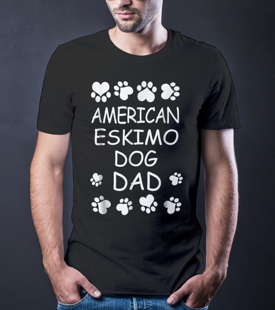 American Eskimo Dog Dad Paw Print Hearts T-Shirt
