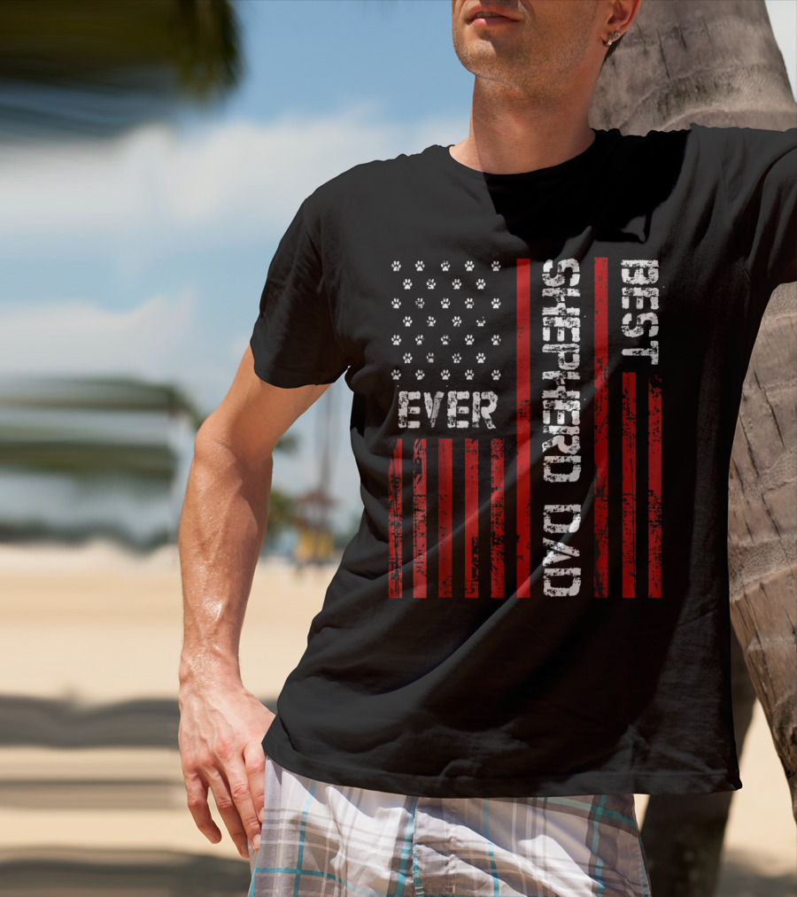 BEST SHEPHERD DAD EVER American Flag Paw Prints T-Shirt