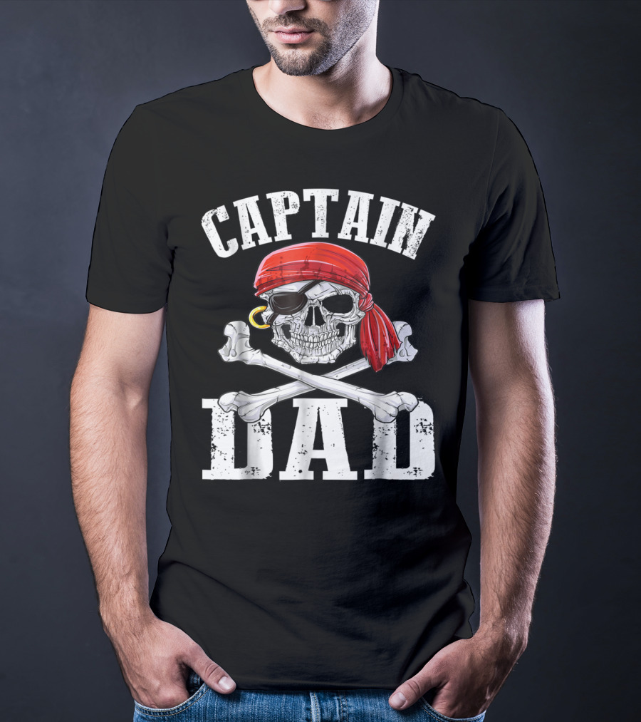 Captain Dad Skull Crossbones Red Bandana Pirate Image T-Shirt