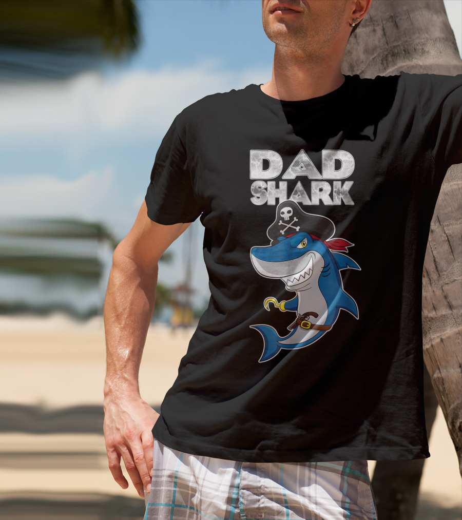 Dad Shark Pirate Halloween Matching Family85 T-Shirt