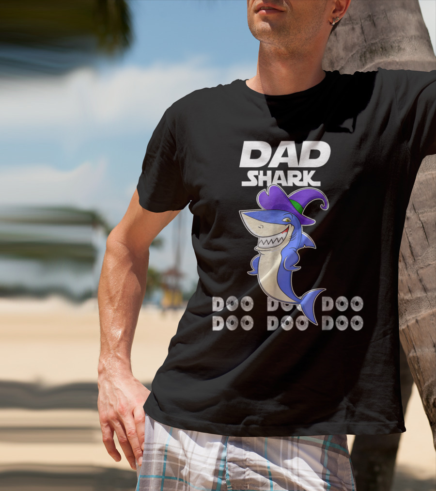 Dad Shark Doo Doo Doo Funny Shark With Witch Hat T-Shirt