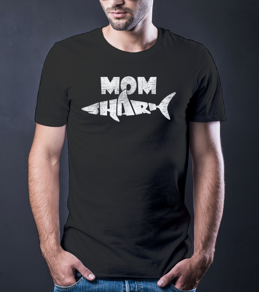 Mom Shark Funny Family Matching Birthday Women61 T-Shirt